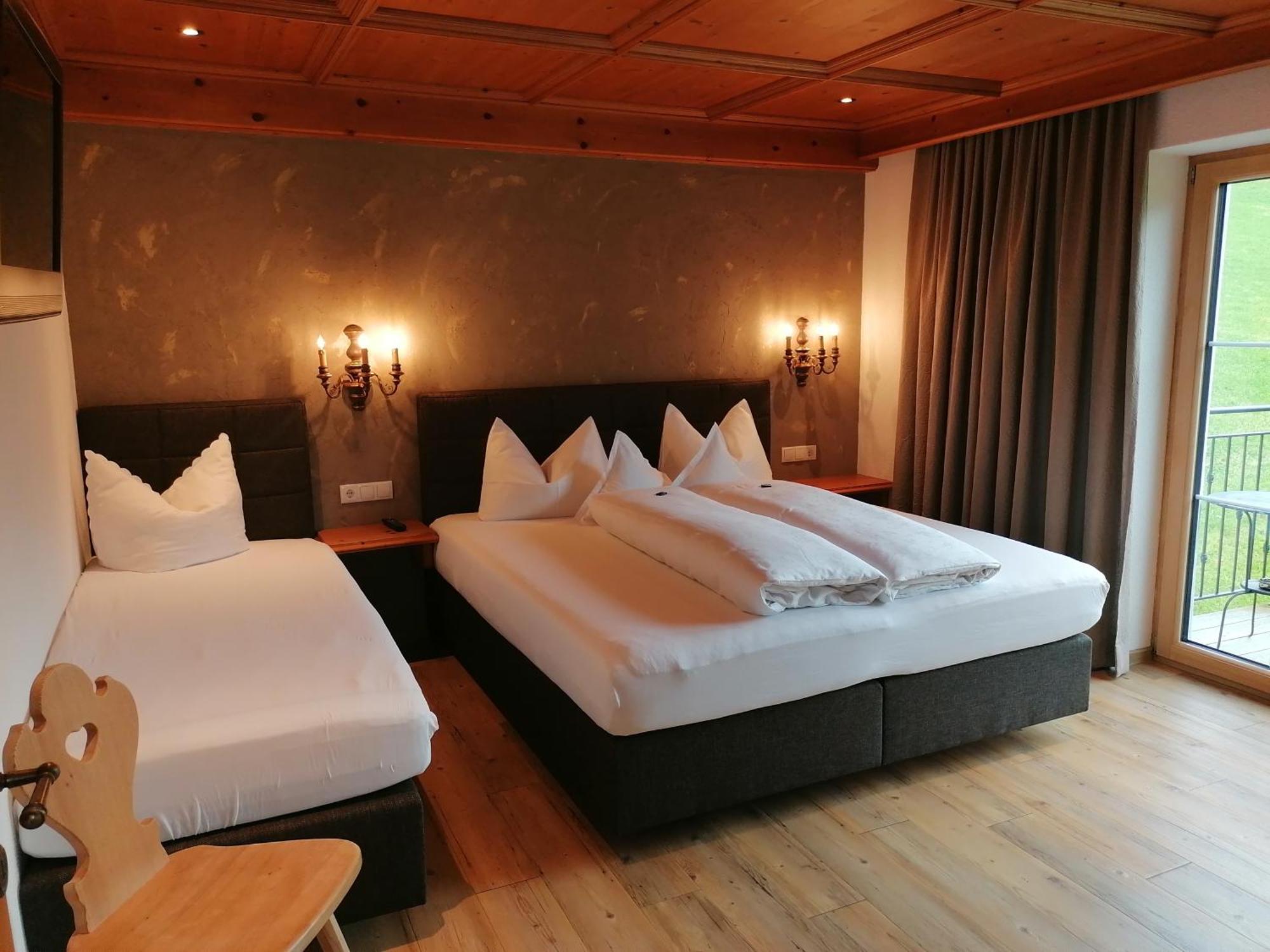 Tirol Appartement Haus Zillertal Целль-ам-Ціллер Екстер'єр фото