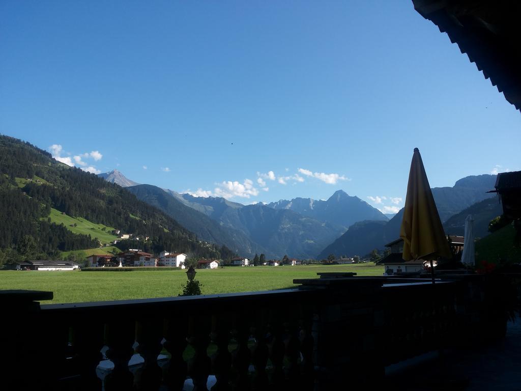 Tirol Appartement Haus Zillertal Целль-ам-Ціллер Екстер'єр фото