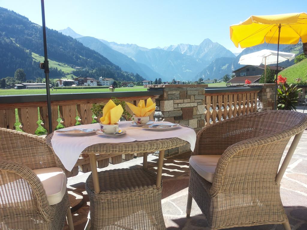 Tirol Appartement Haus Zillertal Целль-ам-Ціллер Екстер'єр фото
