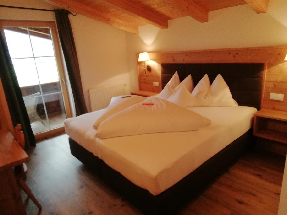 Tirol Appartement Haus Zillertal Целль-ам-Ціллер Екстер'єр фото